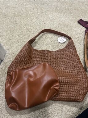 Woven Brown Women’s Tote Bag with Matching Pouch